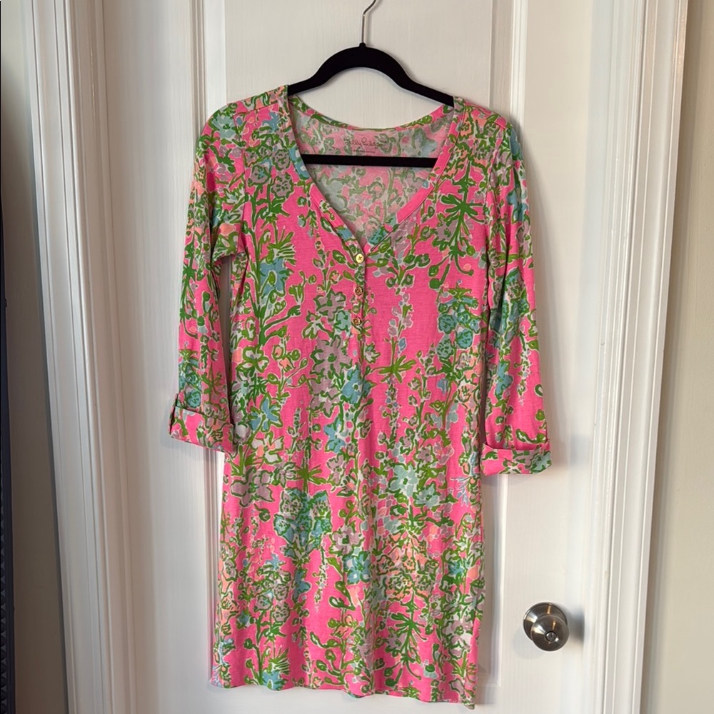 Lilly Pulitzer hot pink dress
